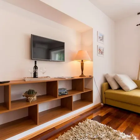 Marela Apartment *